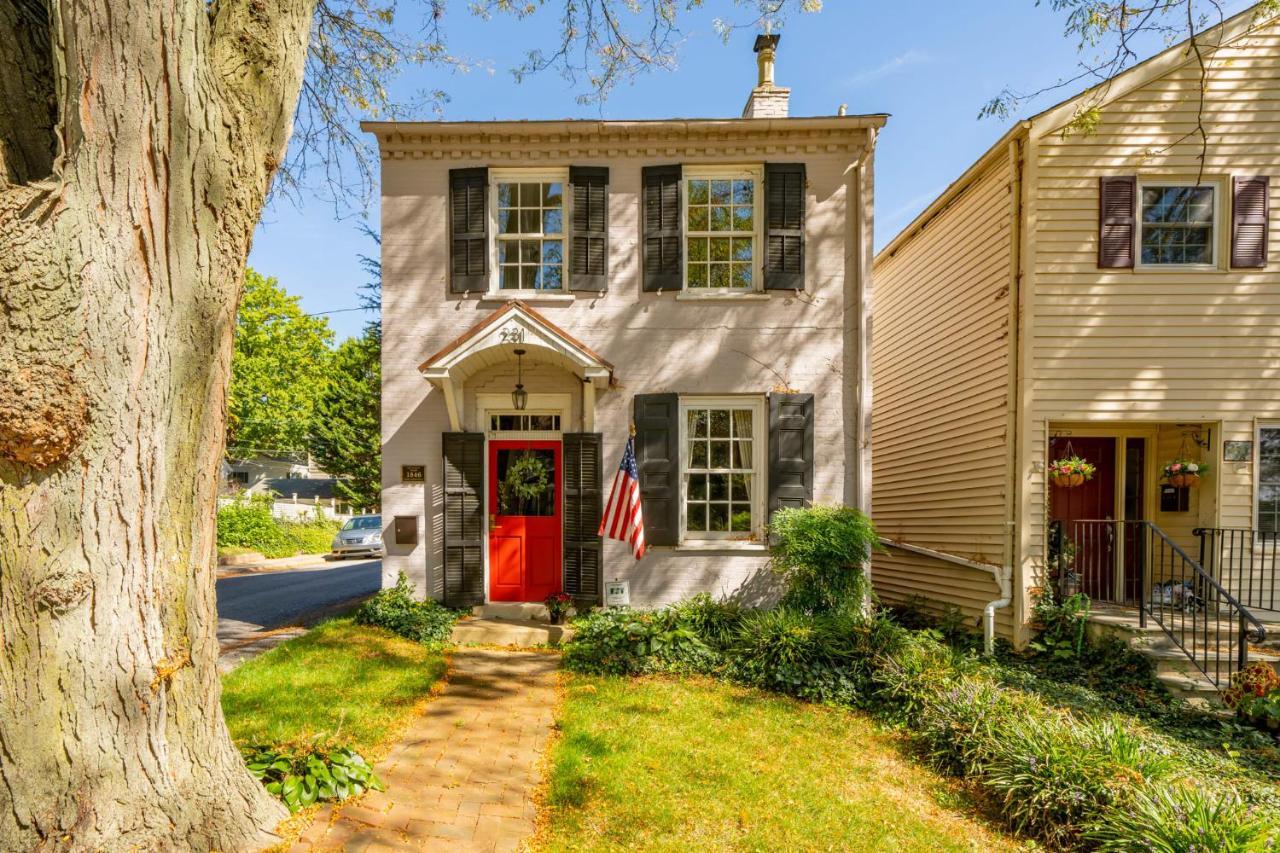 فيلا The Walton House - Historic 3Bd 2 5Ba With Parking ساحة كينيت المظهر الخارجي الصورة